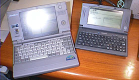 リナザウSL-C760(VAIO SRとの比較写真)と、Libretto 20とCASSIOPEIA(Windows CE2.0)…(^_^;)rapooのキーボードは多分大きさ的にはリブレットと同じ位なのかもしれない…(^_^;)