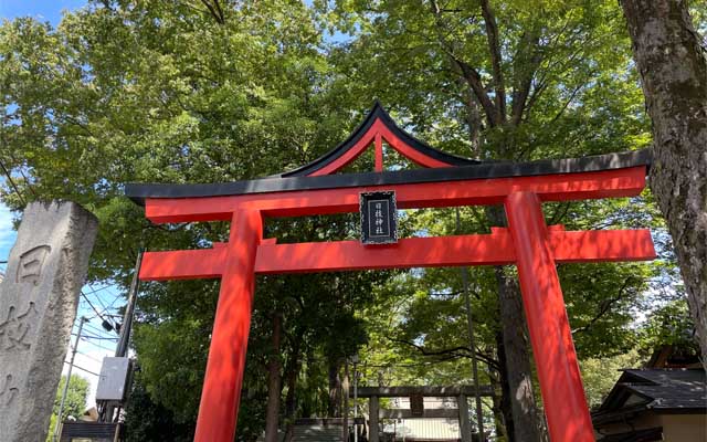 今年の正月に初詣行った先…冬と夏なので、木々の色がまるで違うと…って…もうそんなに経ってるんっ!?＼(T_T)／